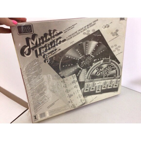 Vintage Solid Gold Music Trivia Game Complete Ideal 1984 New - Picture 4 of 6
